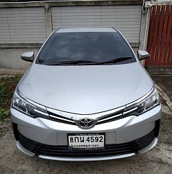 รถเล็ก Toyota Altis